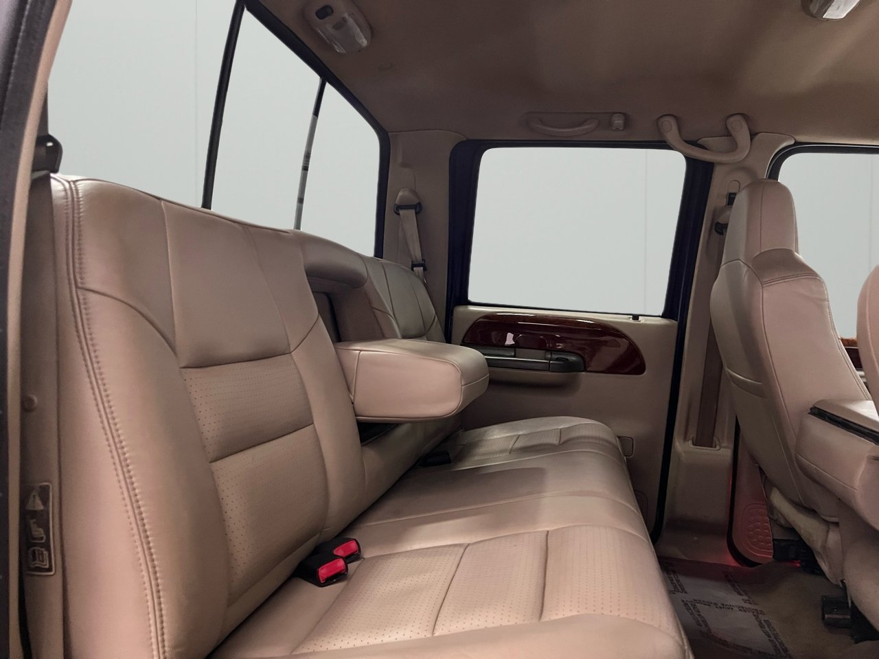 Used 2003 Ford F250 Lariat image 25