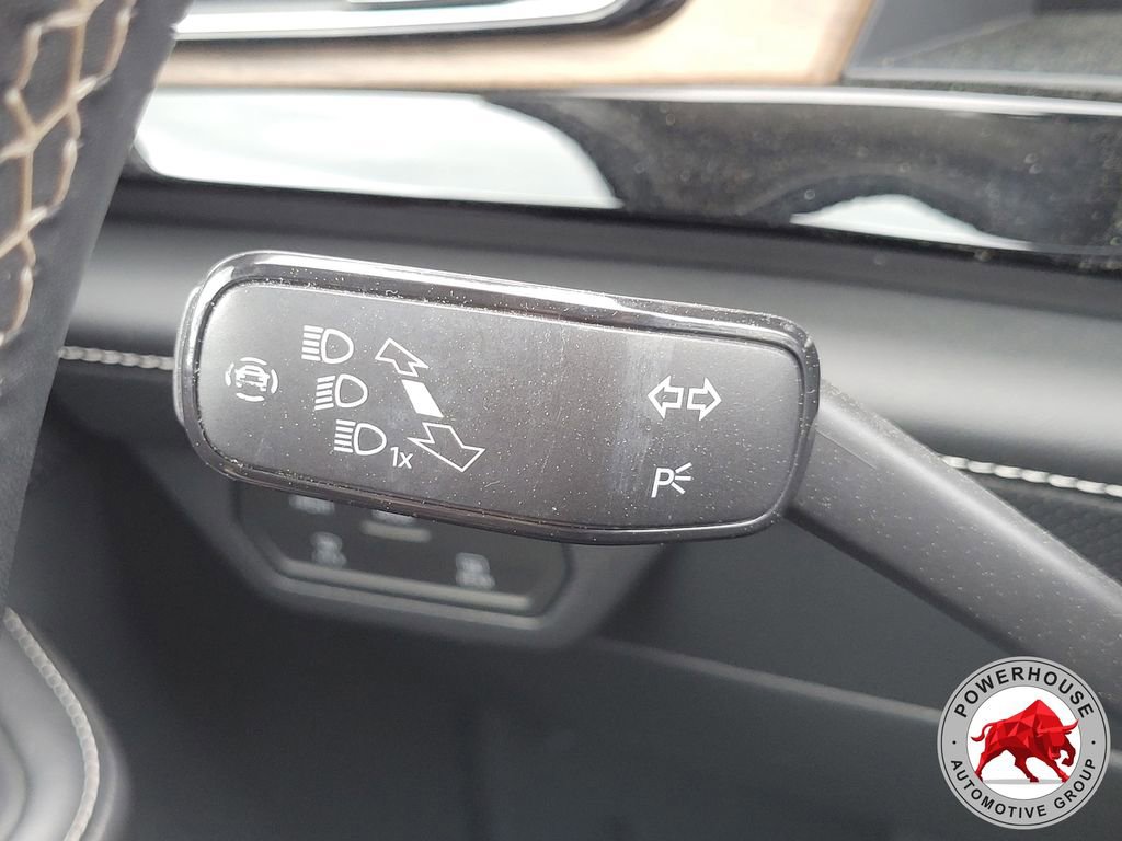 Used 2024 Volkswagen Atlas SE image 30