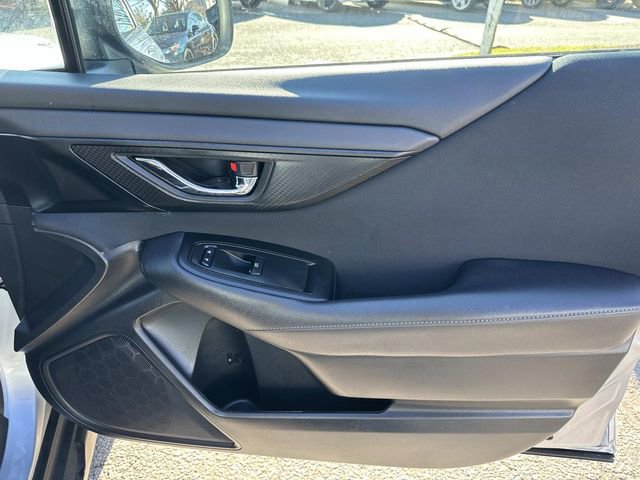 Used 2024 Subaru Outback Premium image 8