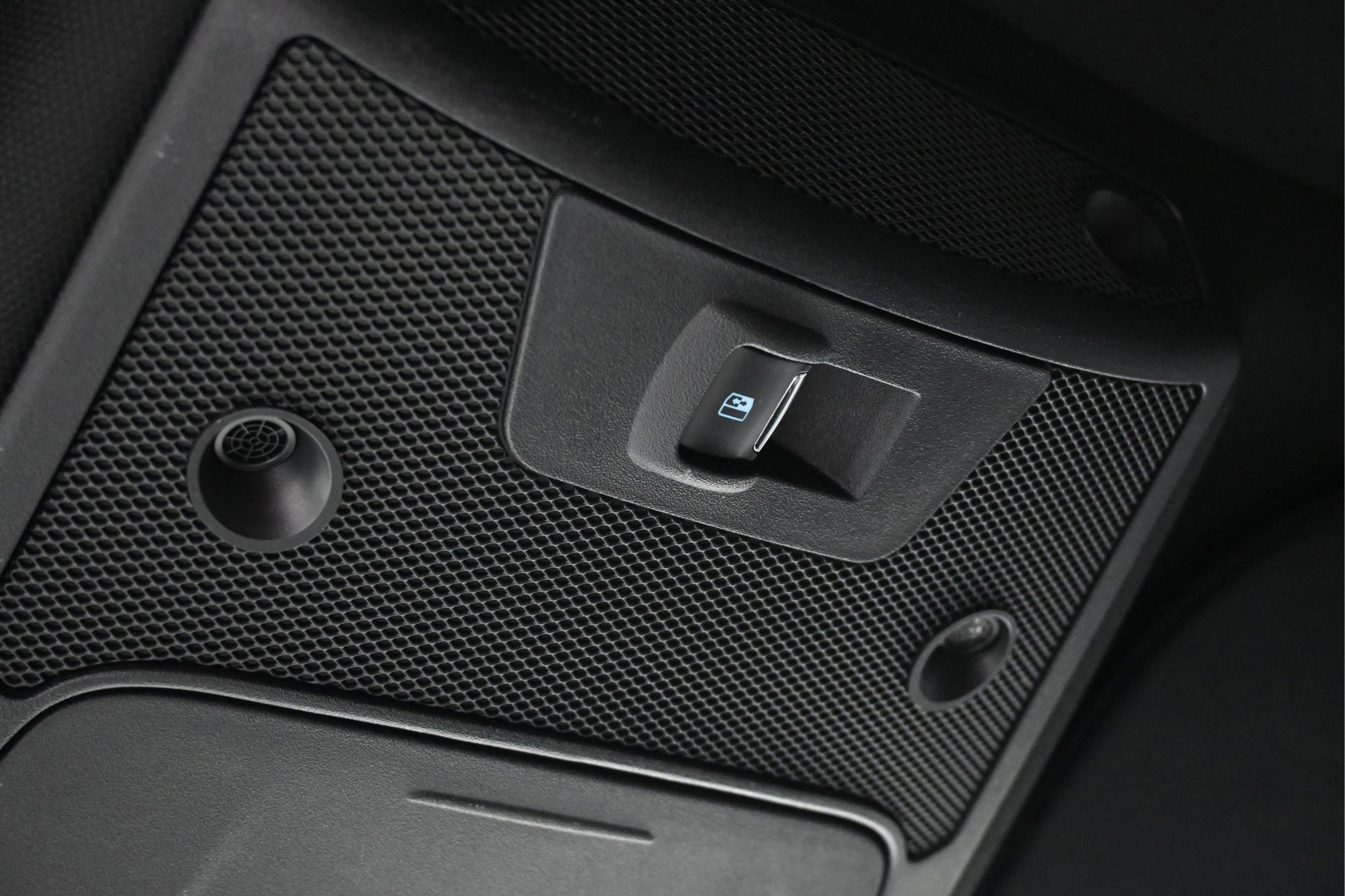 Used 2019 Ford F150 Lariat w/ Equipment Group 502A Luxury AWD/4WD image 24