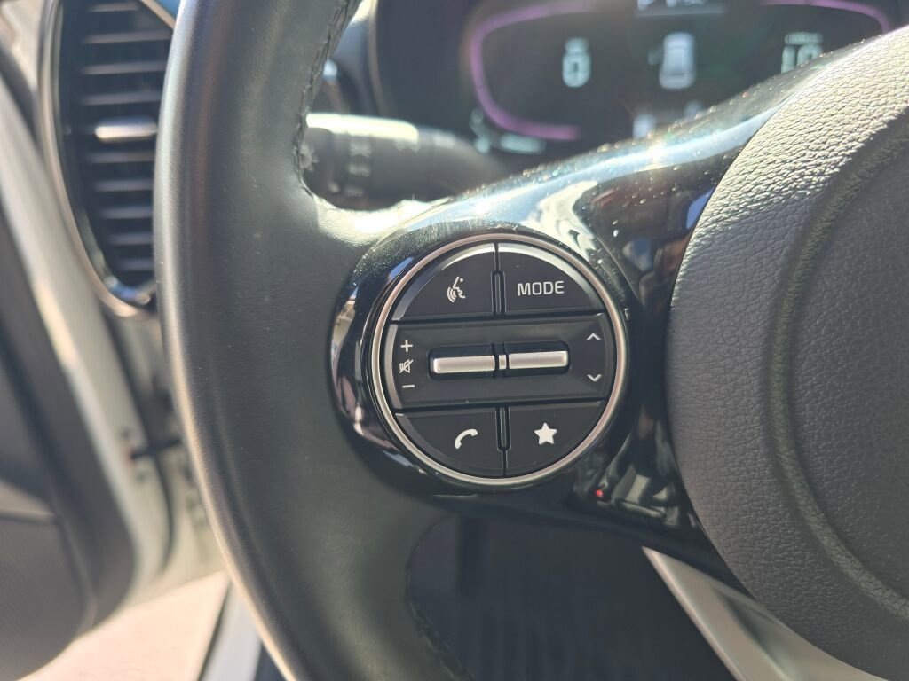 Used 2023 Kia Soul EX image 22