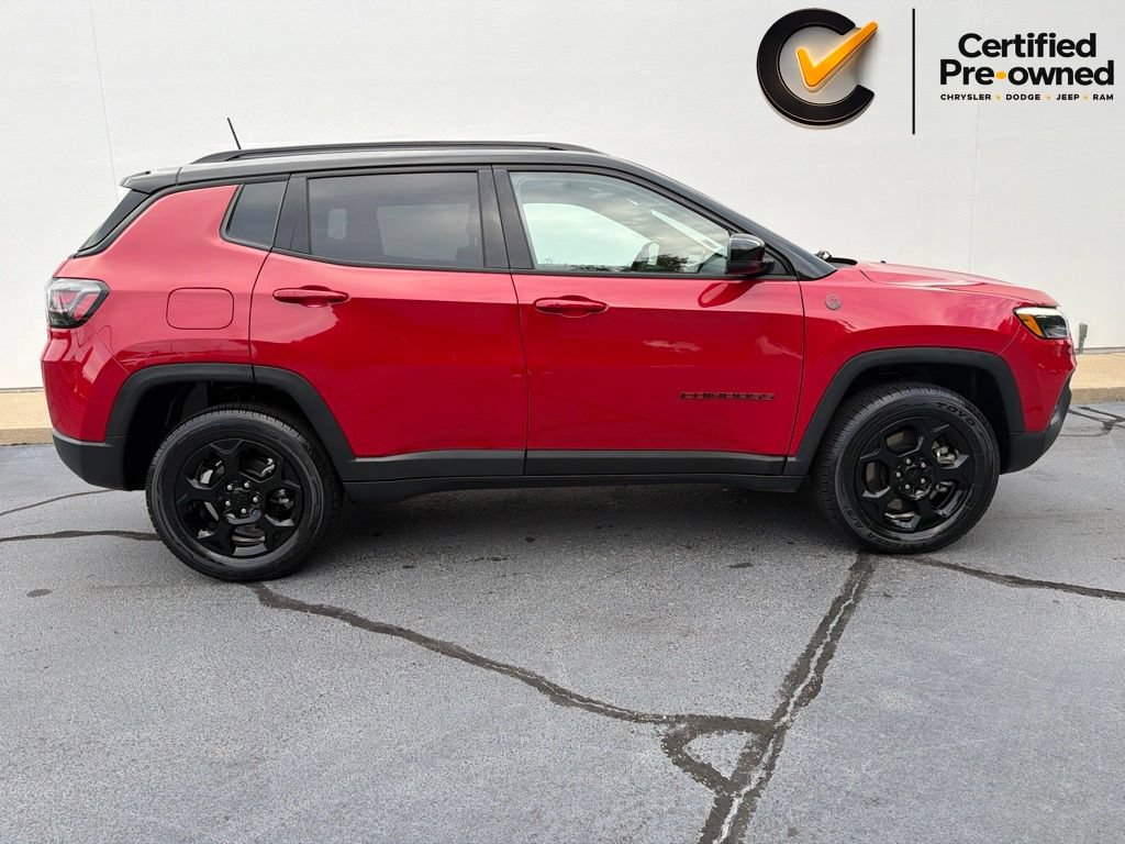 Certified 2023 Jeep Compass Trailhawk w/ Trailhawk Elite Group AWD/4WD image 9