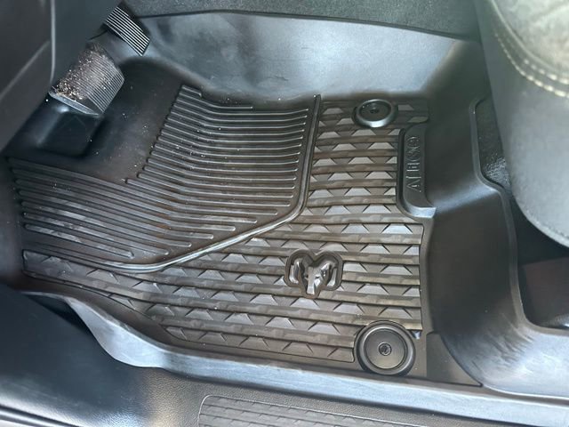 Used 2020 RAM 1500 Big Horn image 33