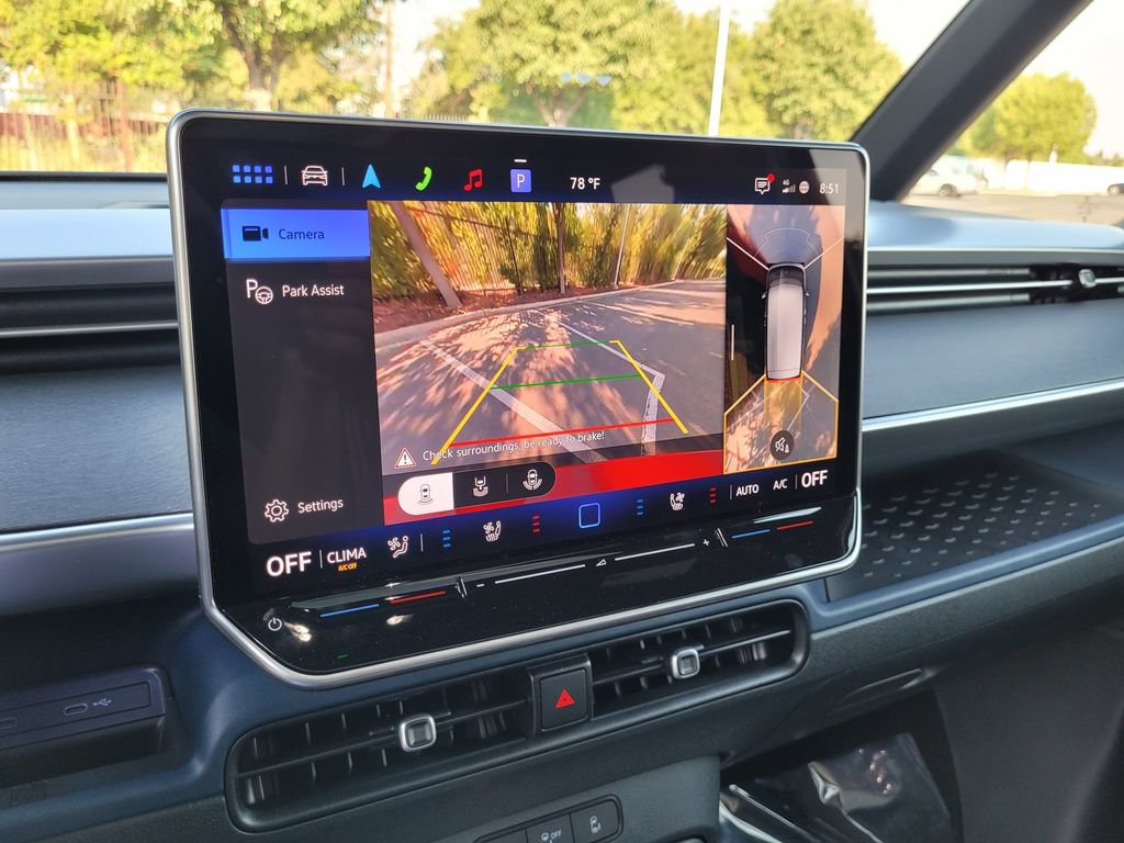 New 2025 Volkswagen ID. Buzz Pro S Plus RWD image 19