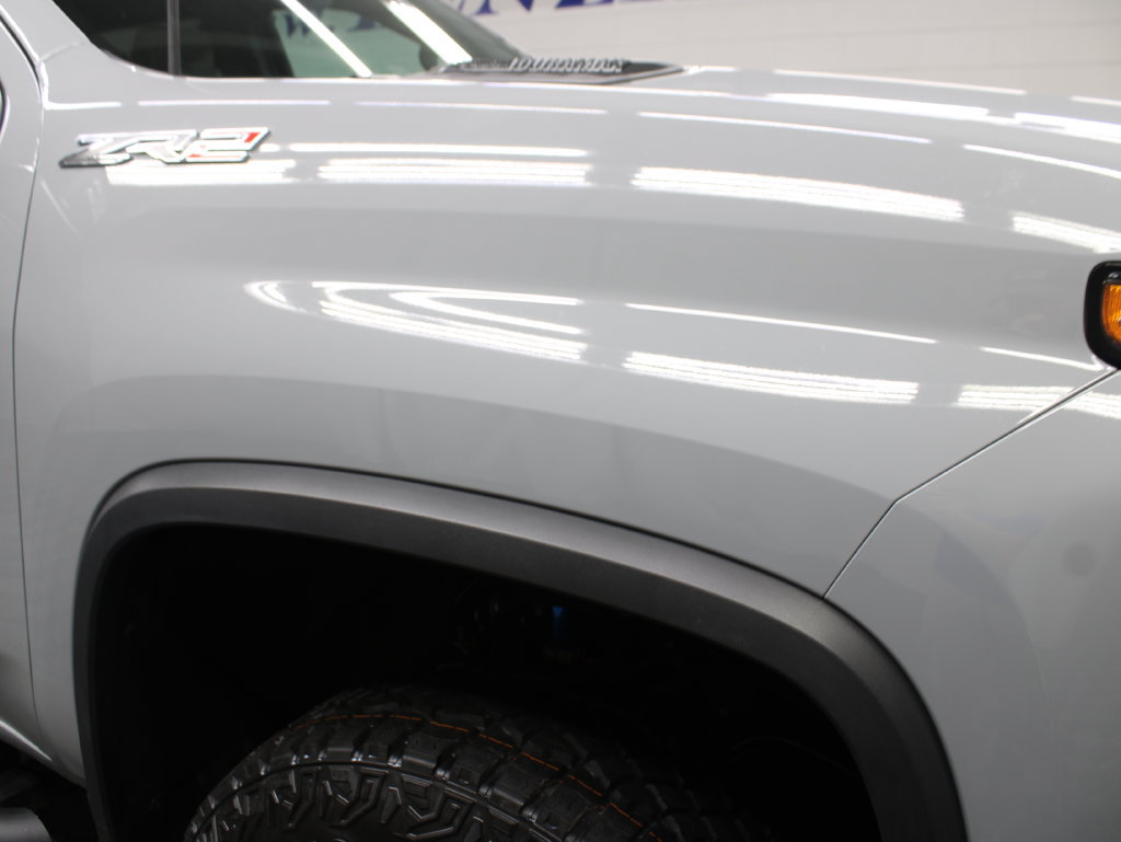 Used 2025 Chevrolet Silverado 2500 ZR2 w/ Technology Package AWD/4WD image 42