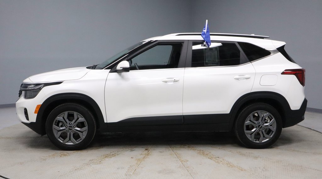 Used 2024 Kia Seltos S image 7