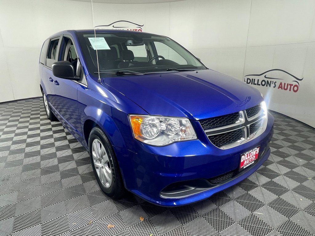 Used 2018 Dodge Grand Caravan SE w/ UConnect Hands-Free Group image 10
