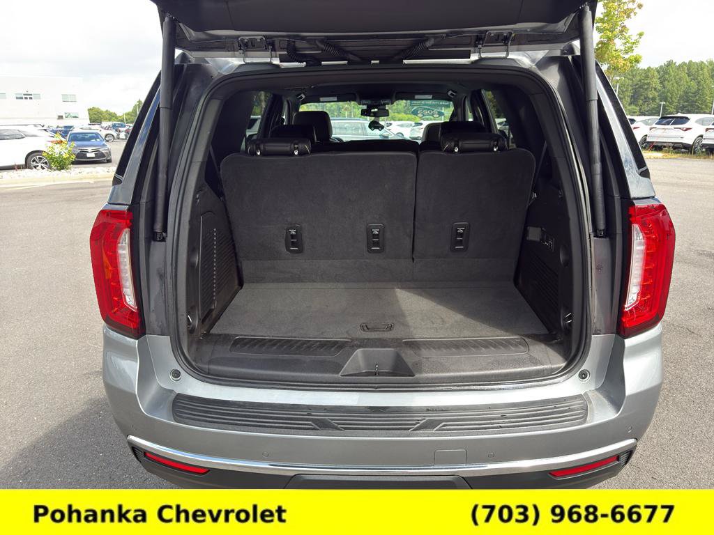 Certified 2023 GMC Yukon SLT w/ SLT Luxury Package AWD/4WD image 22