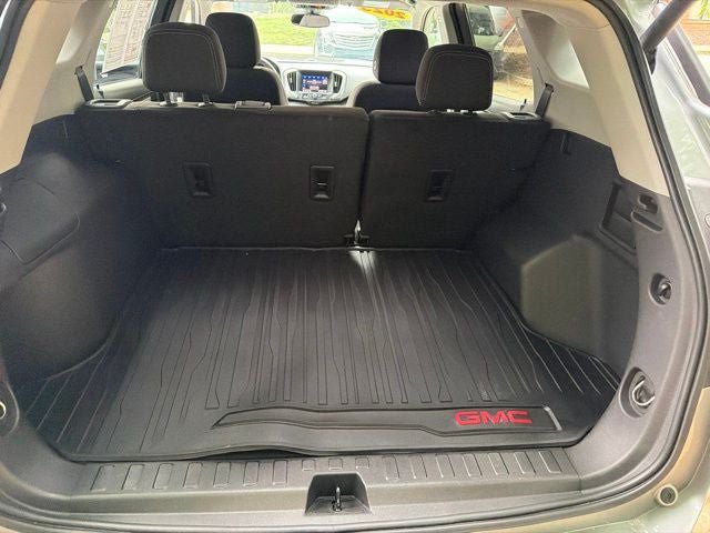 Used 2023 GMC Terrain SLE w/ Driver Convenience Package AWD/4WD image 22
