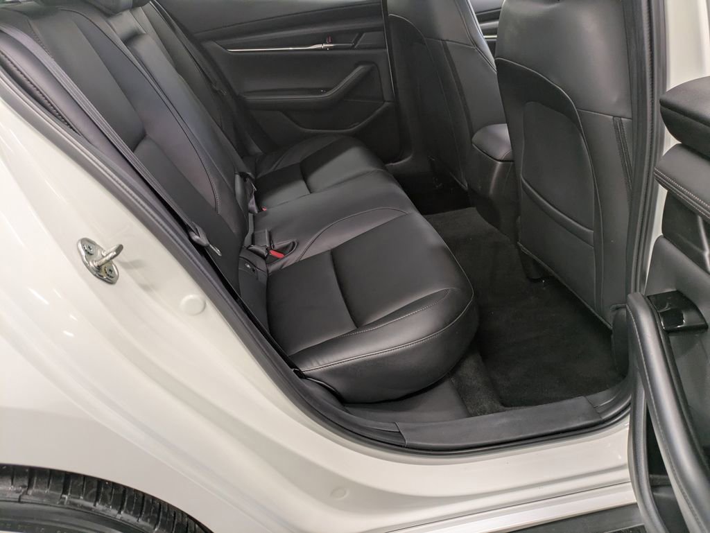 Used 2019 MAZDA MAZDA3 AWD Sedan w/ Select Package image 27