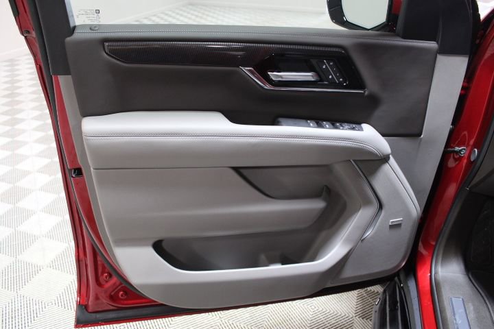 New 2026 GMC Yukon XL Elevation image 20