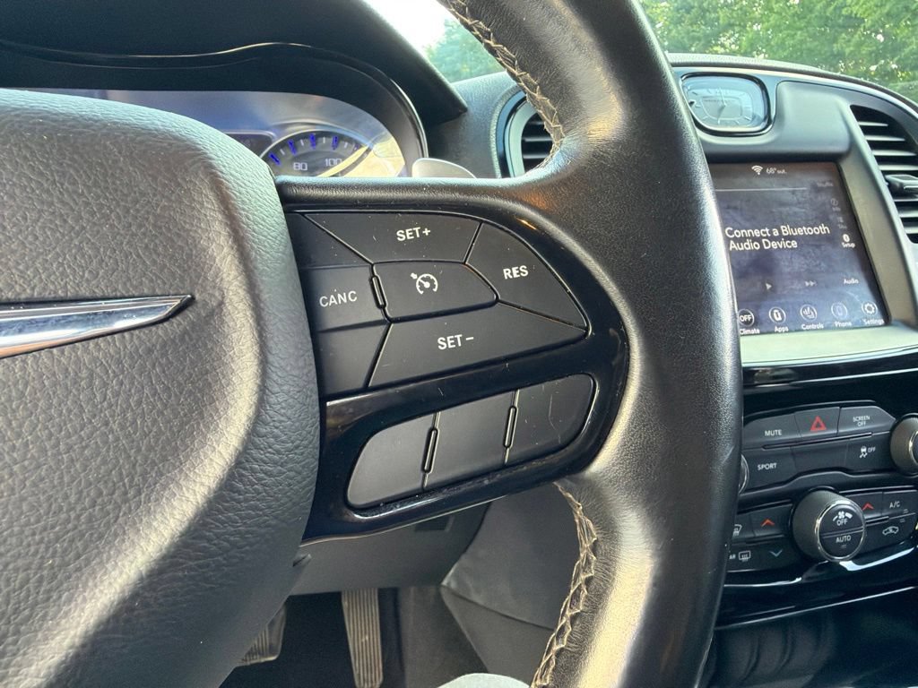 Used 2019 Chrysler 300 S RWD image 27
