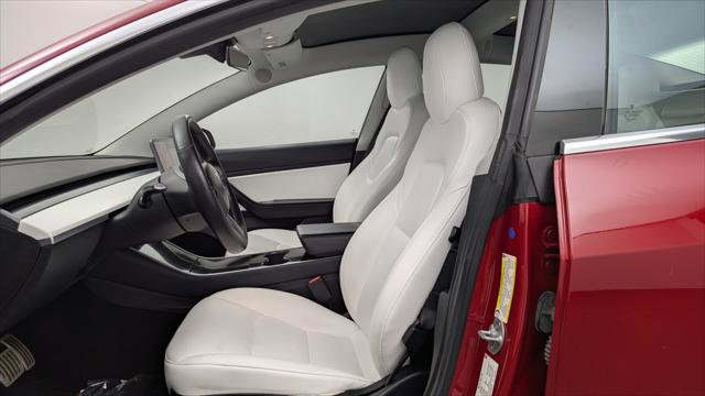 Used 2018 Tesla Model 3 Performance image 13