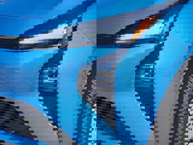 New 2027 Chevrolet Bolt LT w/ Comfort Package image 6