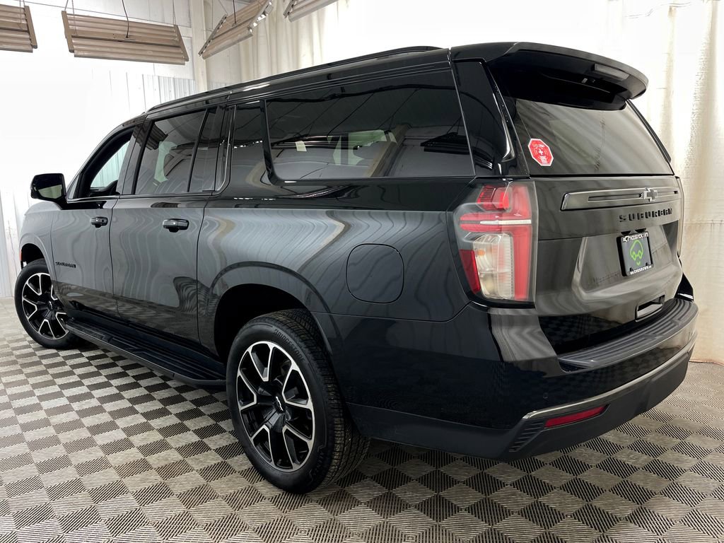 Certified 2021 Chevrolet Suburban RST w/ Luxury Package image 23