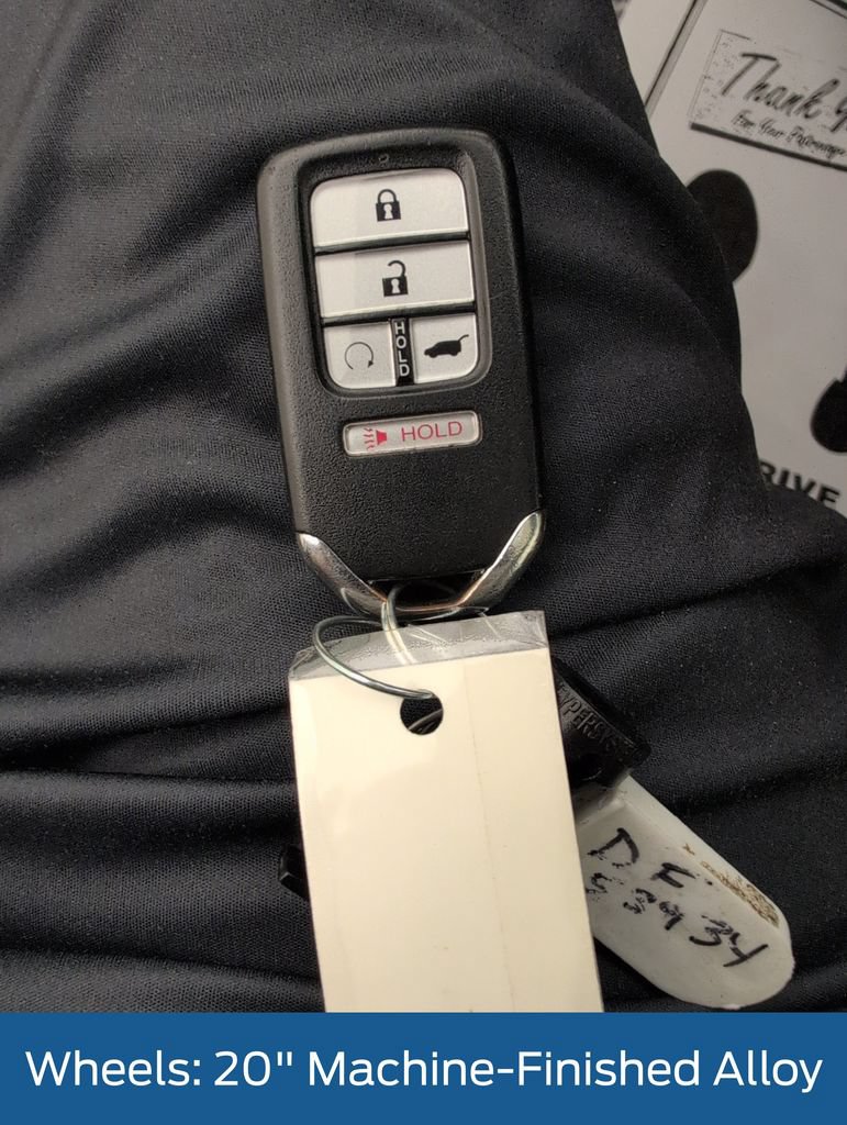 Used 2020 Honda Pilot Touring image 35