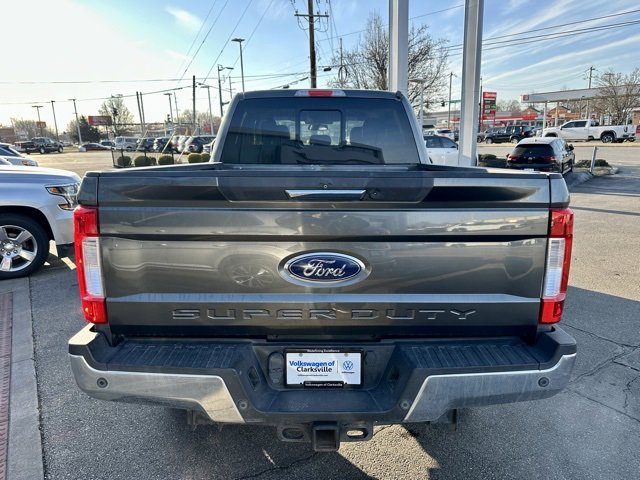 Used 2017 Ford F350 Lariat image 6