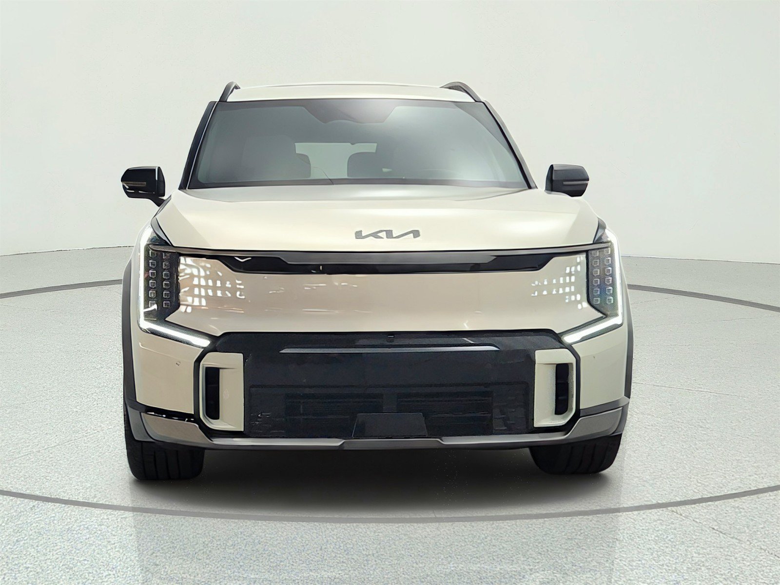 Used 2024 Kia EV9 GT-Line AWD/4WD image 2
