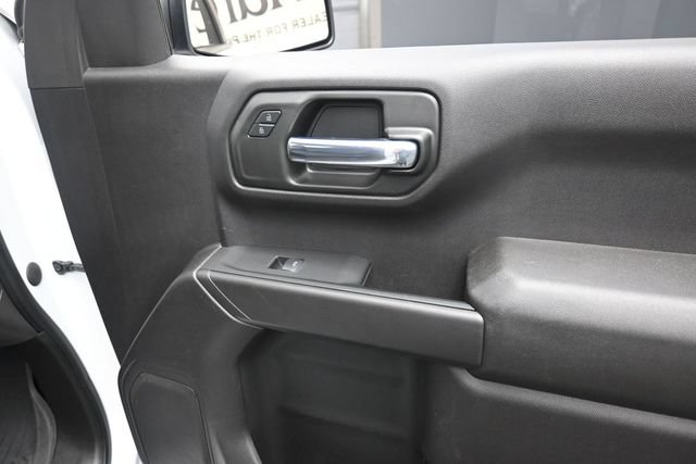 Used 2023 Chevrolet Silverado 1500 Custom Trail Boss AWD/4WD image 39