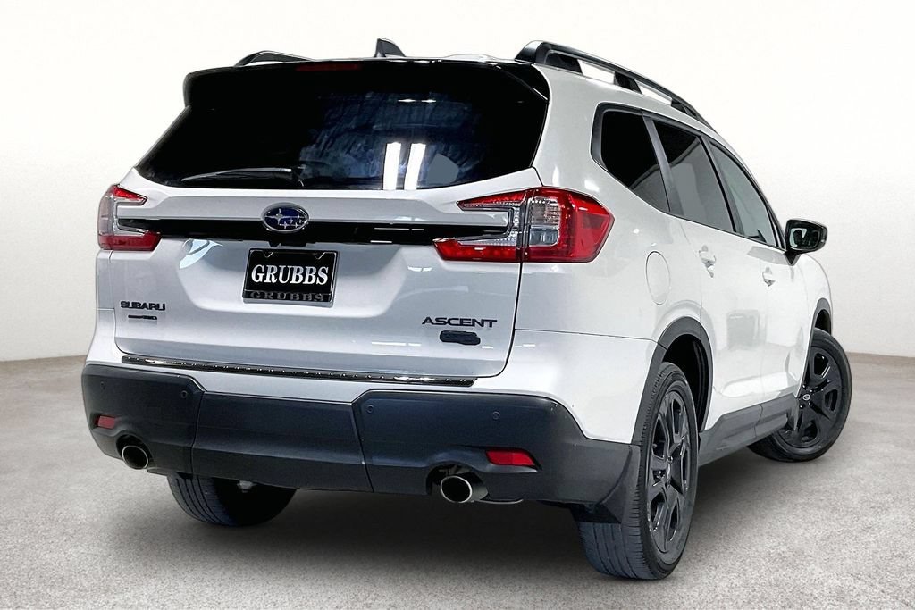 Used 2025 Subaru Ascent Bronze Edition AWD/4WD image 2