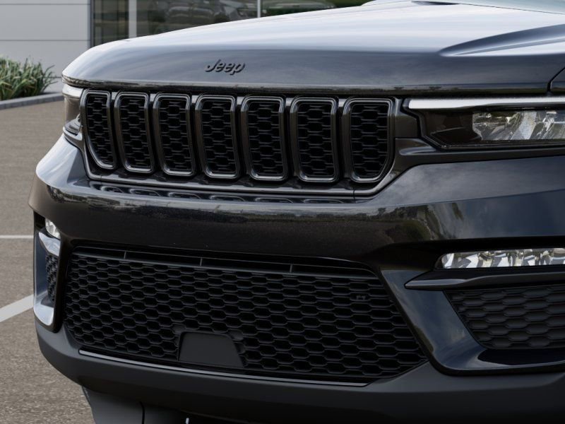 New 2025 Jeep Grand Cherokee Limited w/ Black Appearance Package AWD/4WD image 11