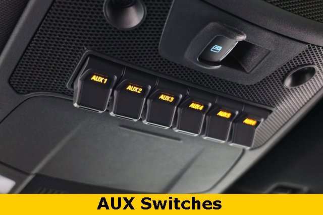 Used 2022 Ford F350 Platinum w/ Tremor Off-Road Package image 33