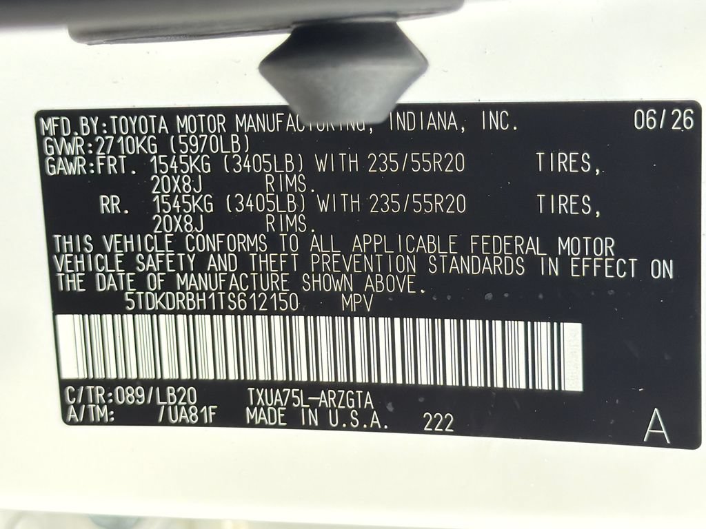 New 2026 Toyota Highlander AWD image 38
