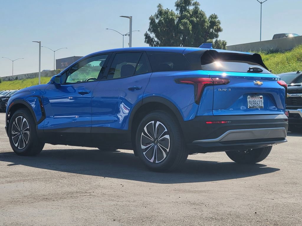 Used 2026 Chevrolet Blazer EV LT image 2