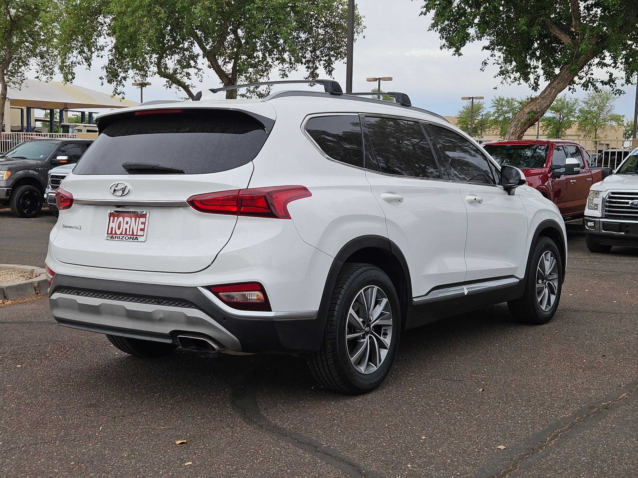 Used 2020 Hyundai Santa Fe SEL w/ Convenience Package FWD image 5
