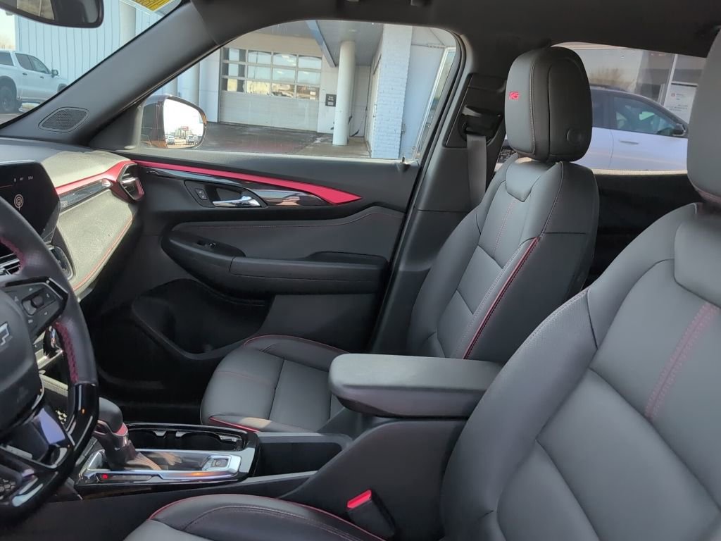 Used 2024 Chevrolet TrailBlazer RS w/ Convenience Package image 10