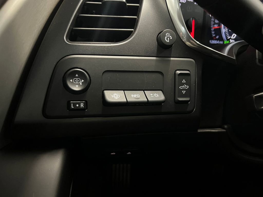 Used 2017 Chevrolet Corvette Stingray Convertible image 24