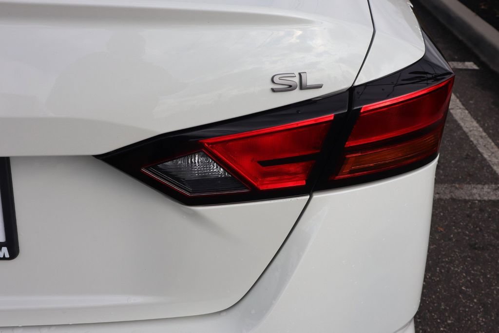 Certified 2025 Nissan Altima 2.5 SL FWD image 30