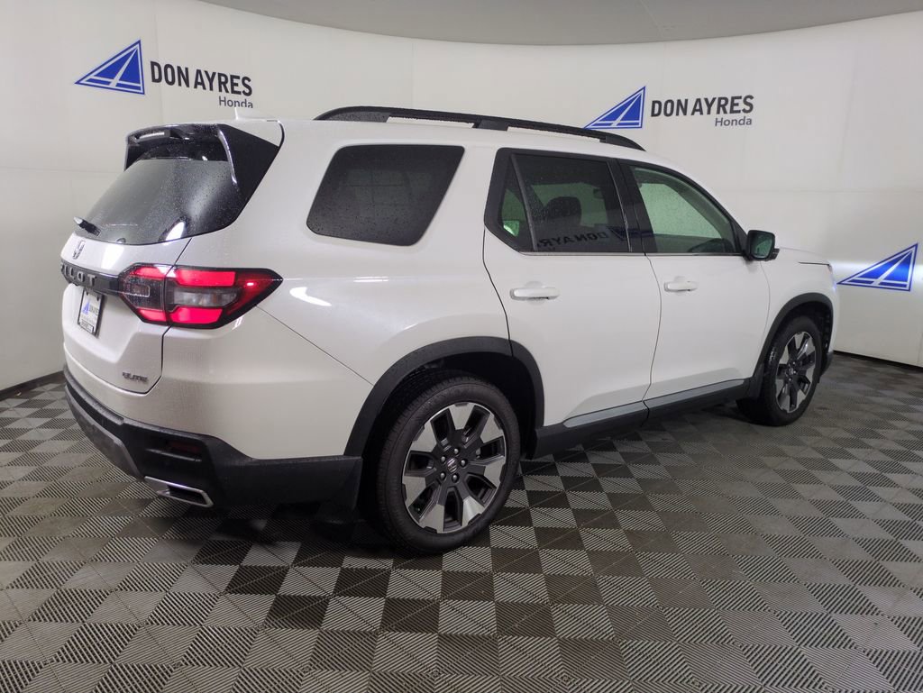 New 2026 Honda Pilot Elite image 5