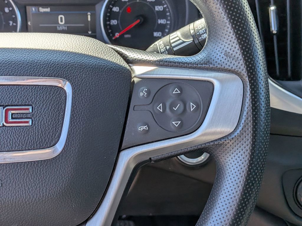 Used 2024 GMC Terrain SLE FWD image 18