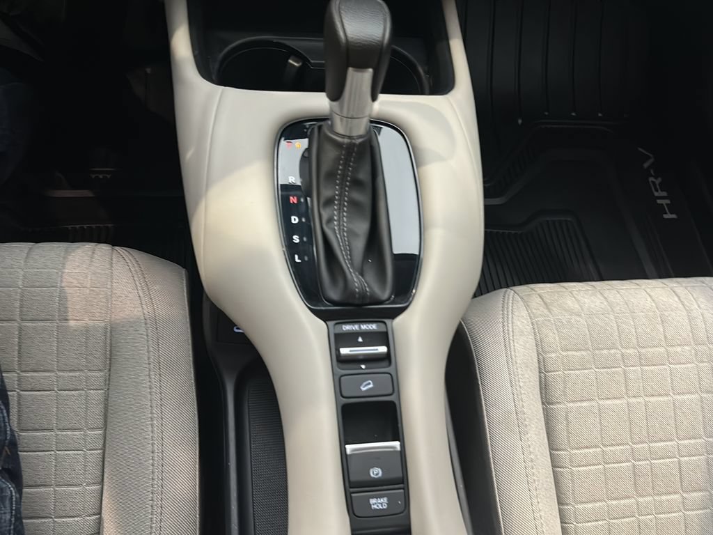 Certified 2024 Honda HR-V LX image 29