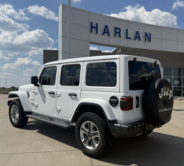 Used 2020 Jeep Wrangler Unlimited Sahara AWD/4WD image 3