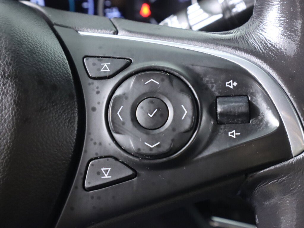 Used 2019 Buick Enclave Avenir w/ Avenir Technology Package image 14