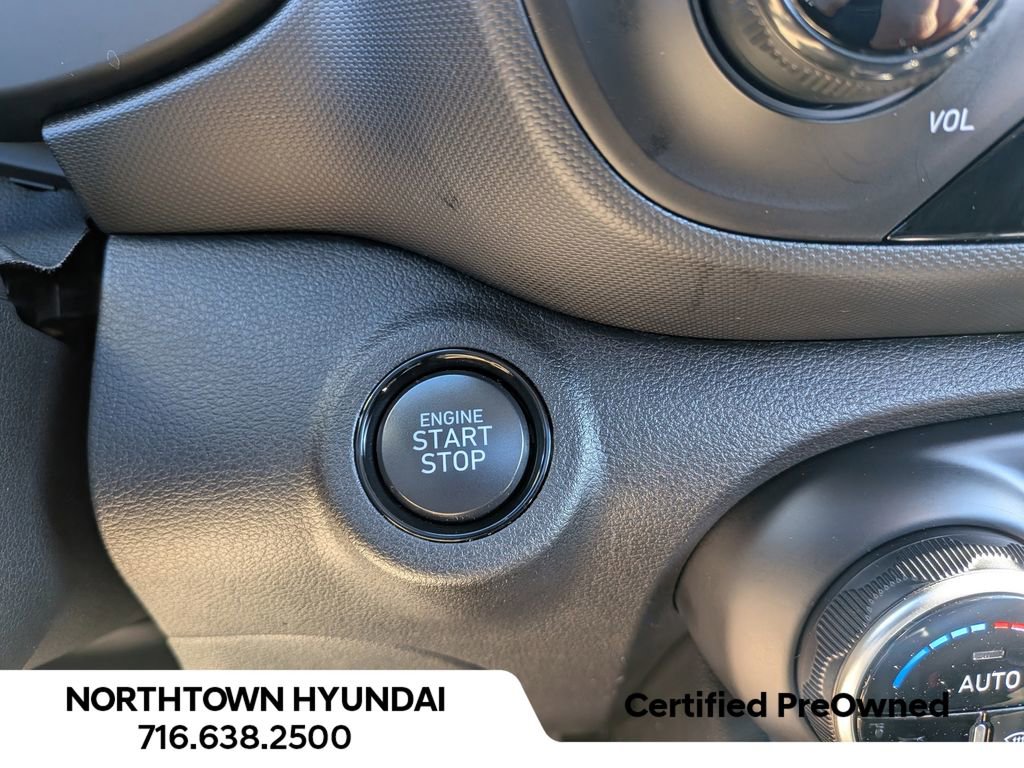 Certified 2026 Hyundai Venue SEL image 21