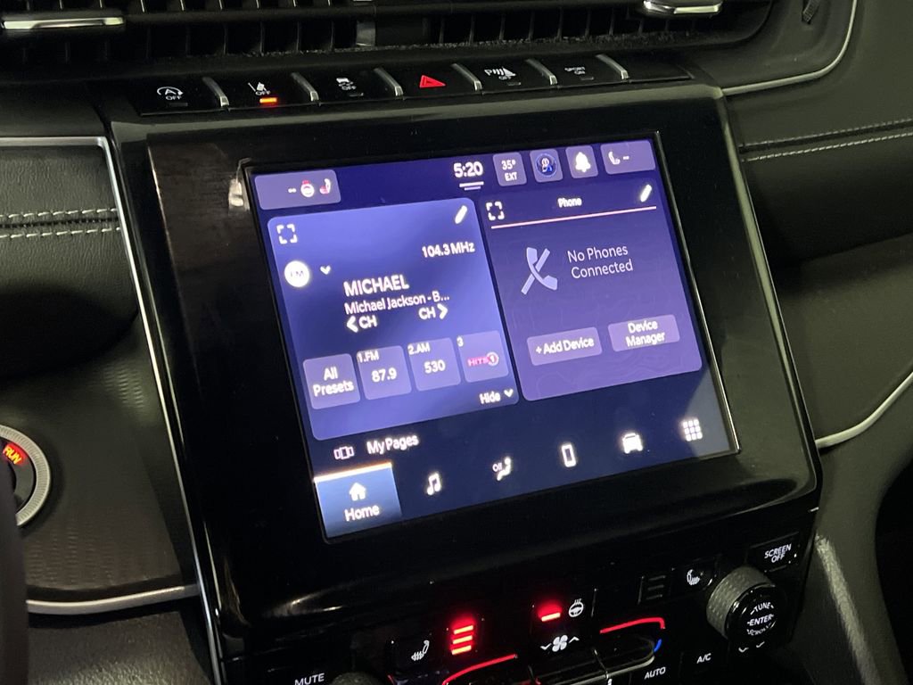 New 2025 Jeep Grand Cherokee Laredo image 23