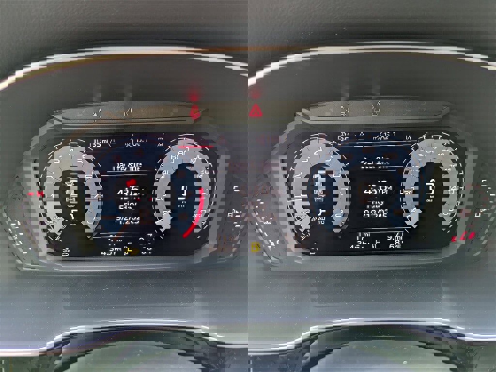 New 2025 Audi Q3 2.0T Premium image 21