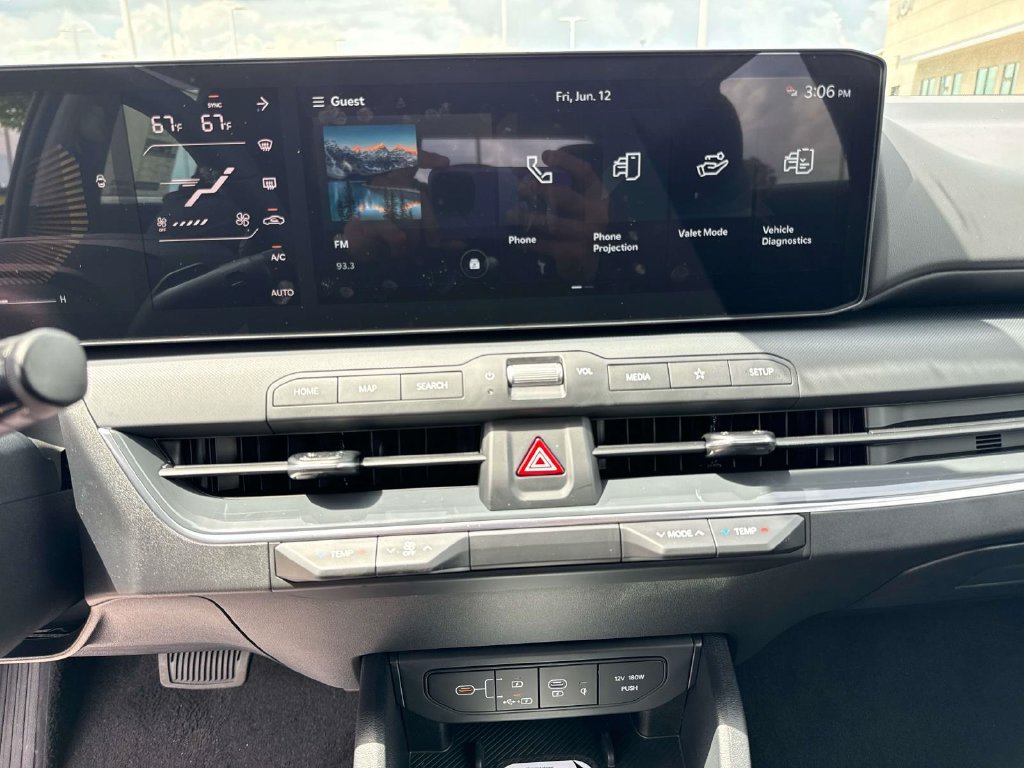New 2026 Kia K4 EX FWD image 25