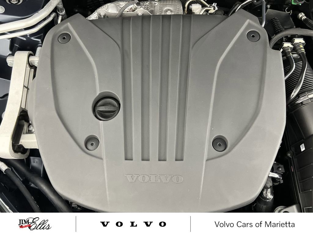 New 2026 Volvo XC60 B5 Plus w/ Protection Package Premier image 15