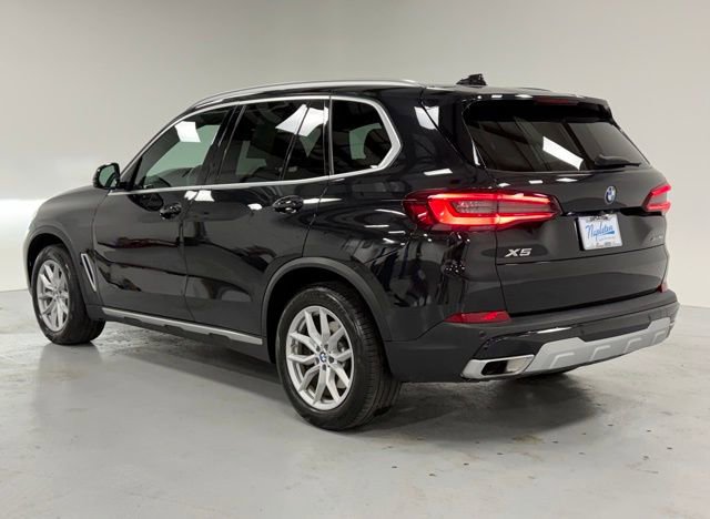 Used 2022 BMW X5 xDrive40i image 3