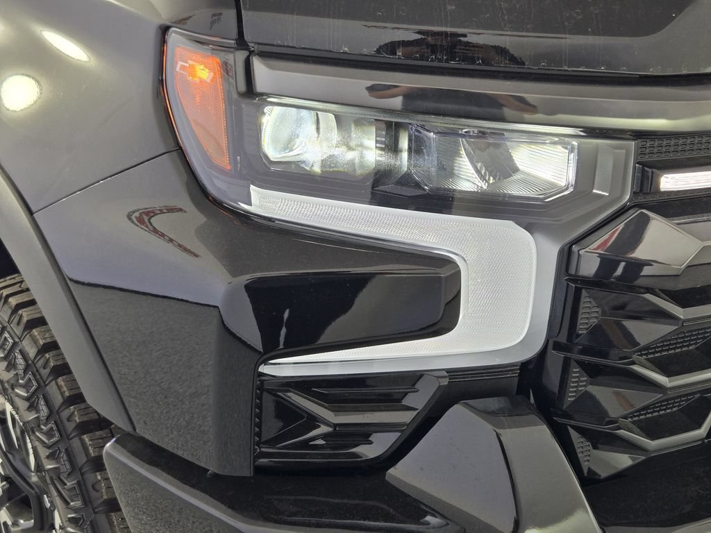 New 2026 Chevrolet Silverado 1500 ZR2 AWD/4WD image 11