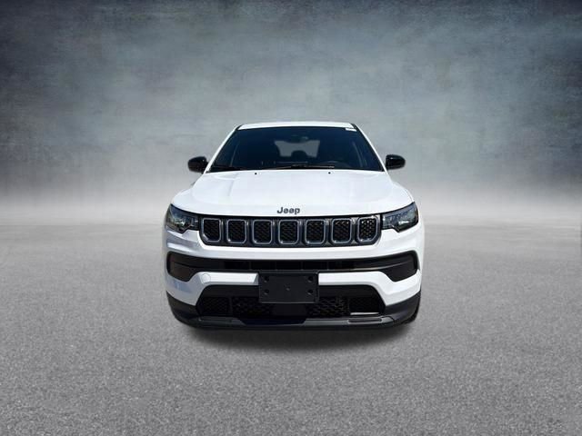 Used 2024 Jeep Compass Sport AWD/4WD image 15