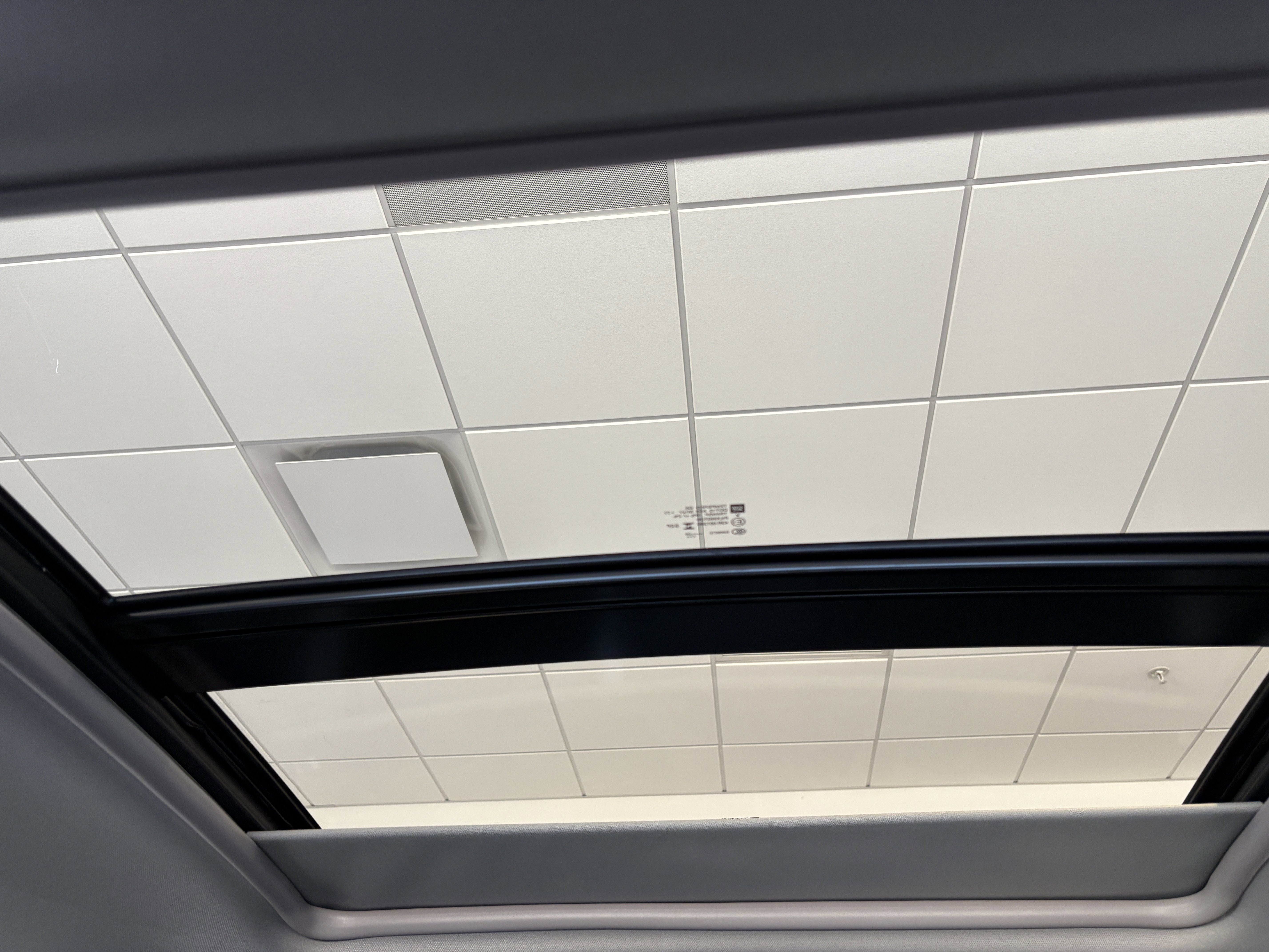 Used 2024 Chevrolet Malibu LT image 21