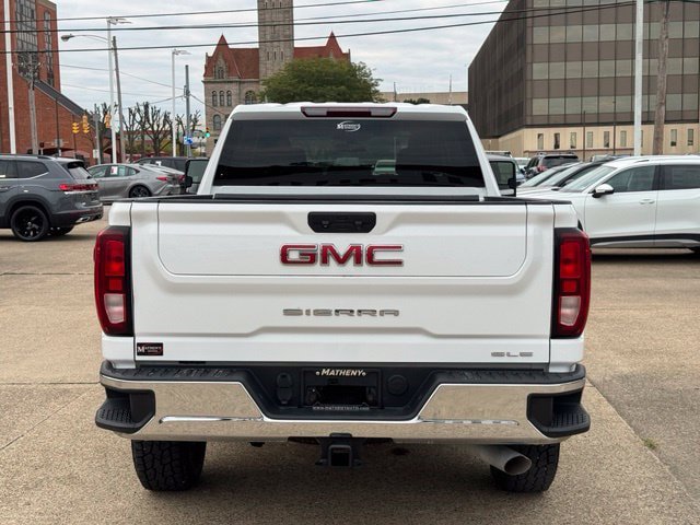 Used 2022 GMC Sierra 2500 SLE AWD/4WD image 5