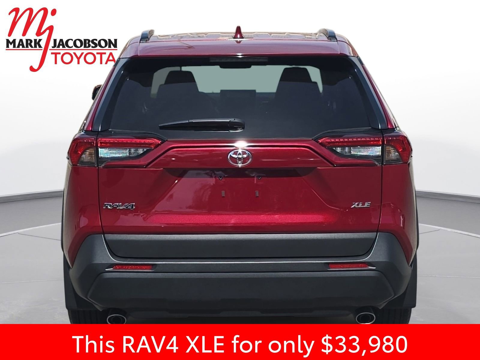 Used 2025 Toyota RAV4 XLE FWD image 11