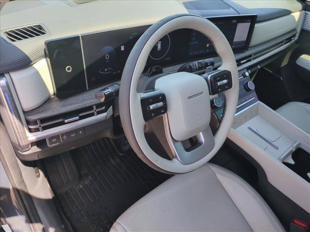 Used 2024 Hyundai Santa Fe Calligraphy AWD/4WD image 10