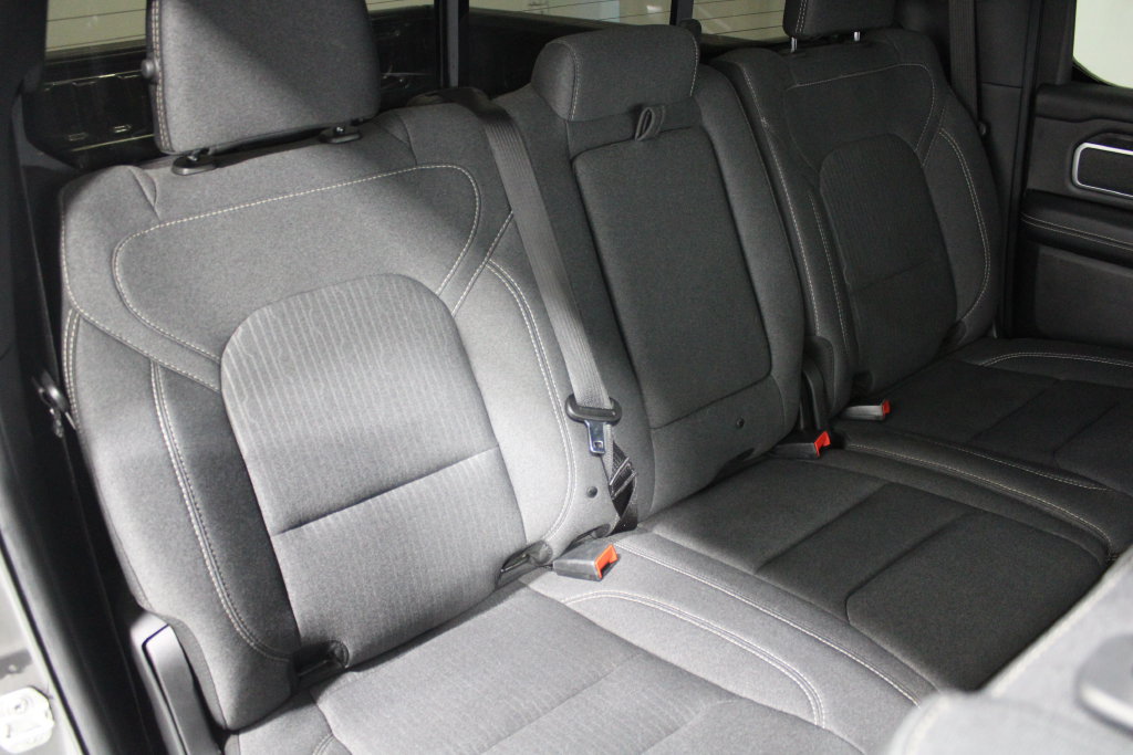 Used 2020 RAM 1500 Big Horn AWD/4WD image 22
